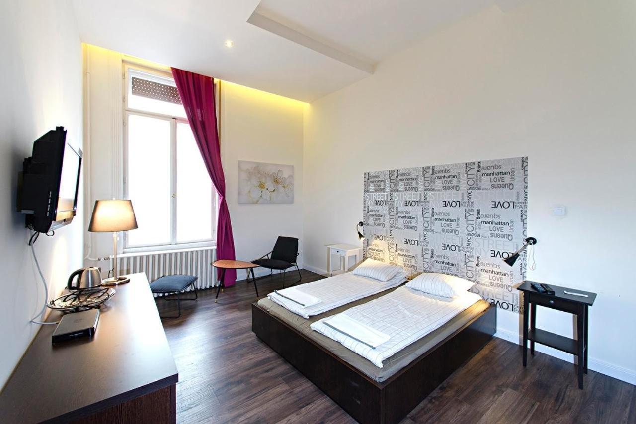 Central 5 Guest House بودابست المظهر الخارجي الصورة