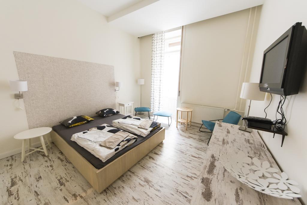 Central 5 Guest House بودابست المظهر الخارجي الصورة